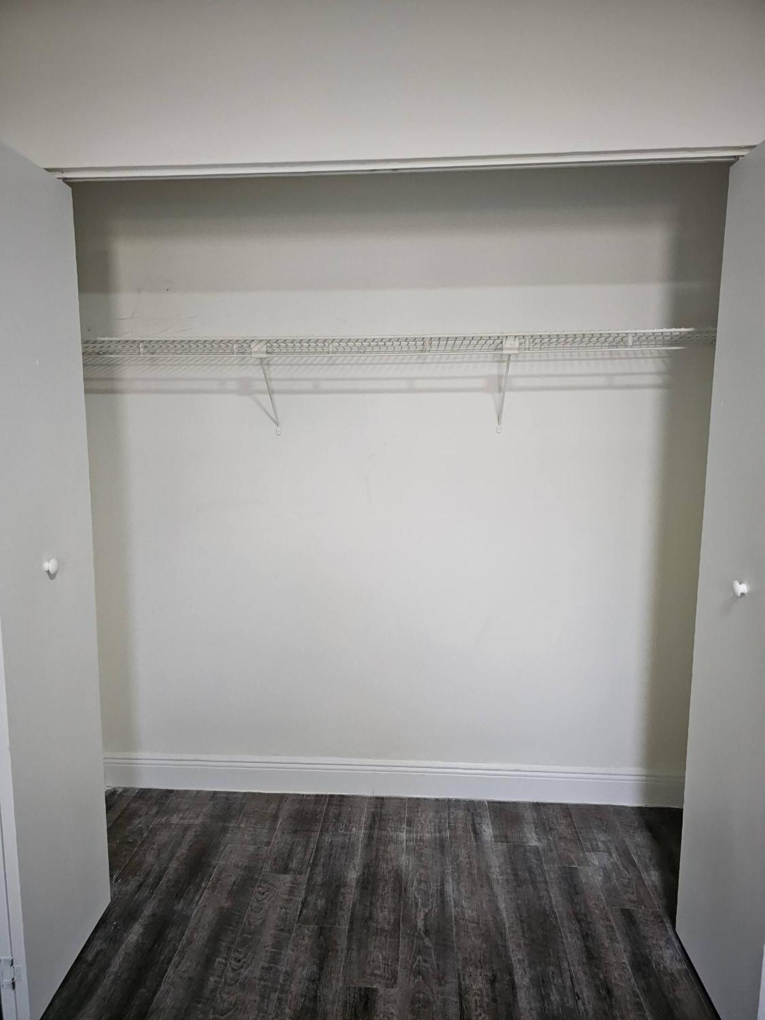 Room In Apartment - The Sample Rd Retreats بومبانو بيتش المظهر الخارجي الصورة